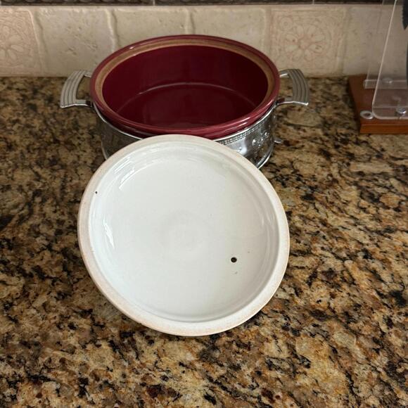Red Round Ceramic Casserole Baking Dish w/Lid In Stainless Steel w/Handles USA - Picture 4 of 16